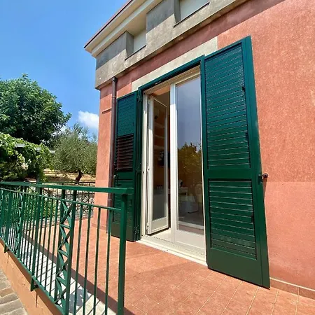 Paola Bed & Breakfast